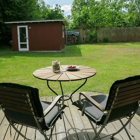 Hébergement de vacances Timber House With Large Garden 70 M From Knebel